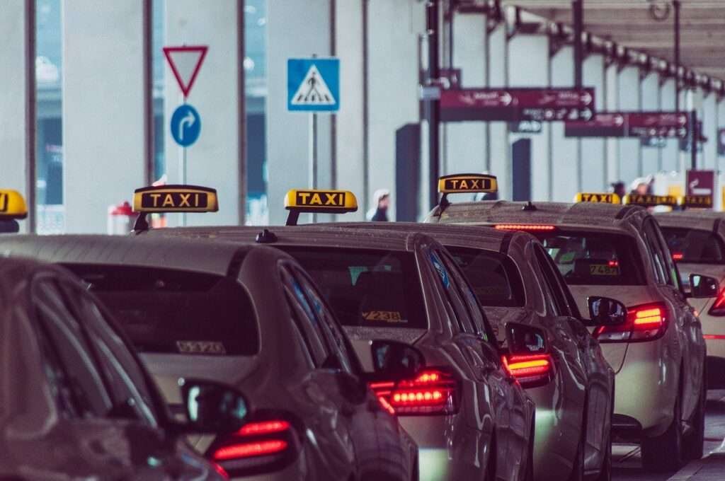 top Airport Limo services close to